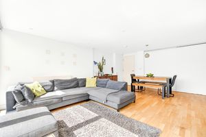 Photo 24- click for photo gallery